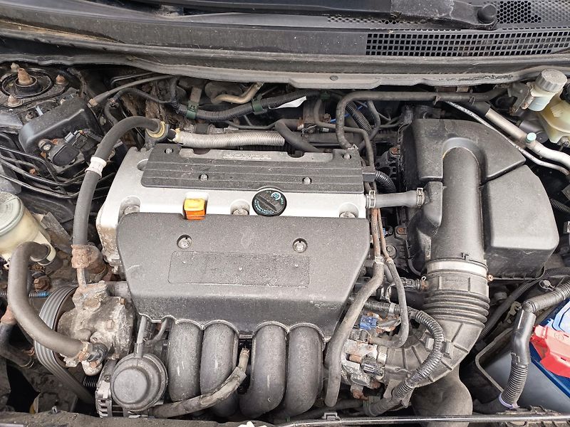 Honda FR-V (2005) 2.0i 110kv 6 mist - fotka 34 z 34