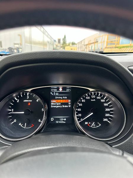 Nissan X-Trail (2014) 1.6 AT 2014 TEKNA 360 7 MIST - fotka 29 z 30