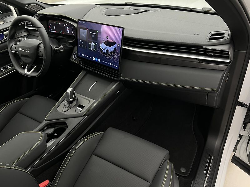 Lynk & Co 01 MORE PHEV AUT CZ 1.maj - fotka 22 z 54