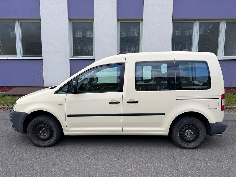 Volkswagen Caddy 2,0 CNG Ecofuel - fotka 2 z 20