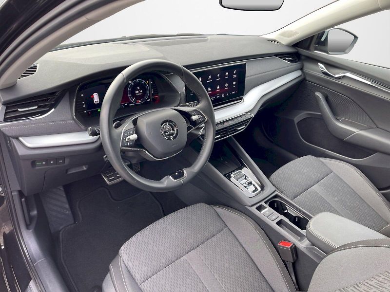 Škoda Octavia (2023) 1.5 eTSI 110kW m-Hev DSG Style - fotka 5 z 35