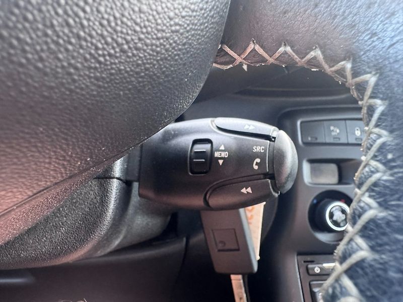 Citroën C3 Picasso (2011) 1,6 88 KW TAŽNÉ STK - fotka 31 z 43