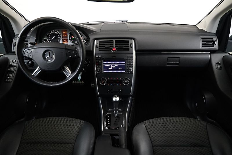 Mercedes-Benz Třídy B - fotka 5 z 24