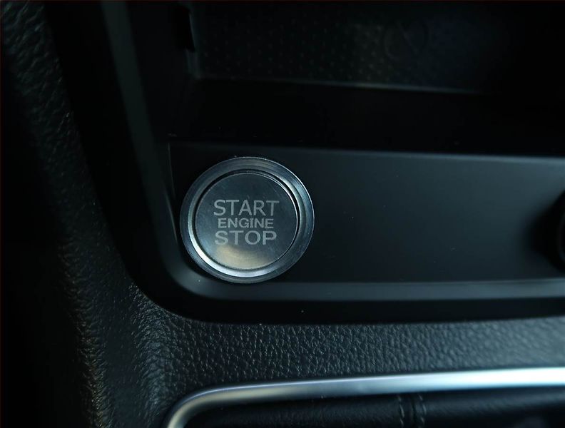 Volkswagen Sharan (2018) Highline 2.0 TDI BMT, 7 míst - fotka 19 z 23