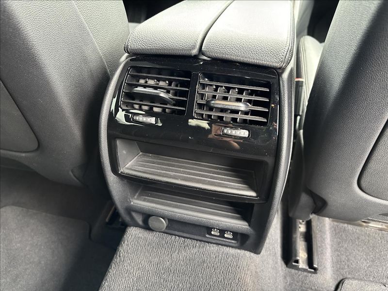 BMW Řada 6 3,0 GT xDrive 245kW DPH - fotka 22 z 57