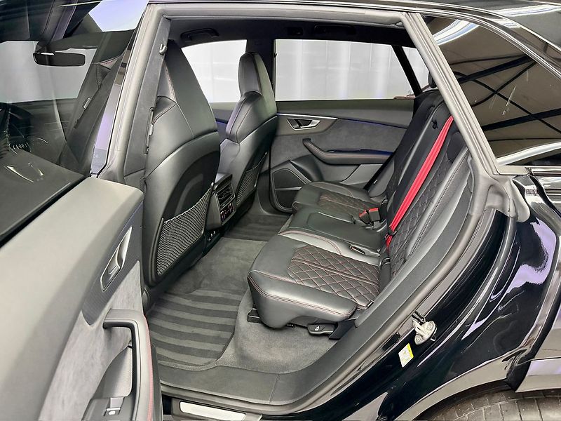 Audi Q8 50 TDI QUATTRO, S-LINE, MASÁŽE - fotka 11 z 33