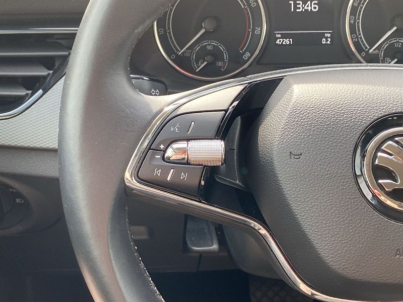Škoda Scala (2023) 1.0 TSI DSG Ambition - fotka 14 z 28