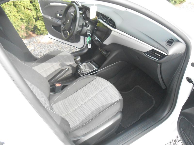 Opel Corsa 1.5TDCi,FULL LED,93TKm - fotka 16 z 35