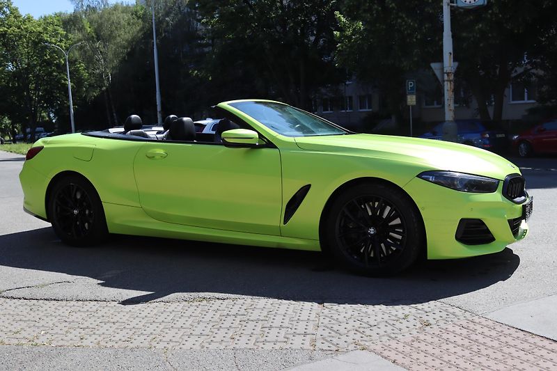 BMW Řada 8 840i XDRIVE CABRIO M-PAKET G14 - fotka 8 z 49