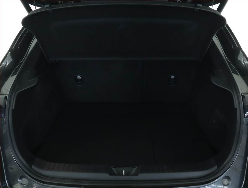 Mazda CX-30 (2021) Skyactiv-G 2.0 - fotka 14 z 19