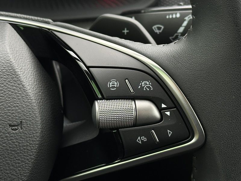 Škoda Scala First Edition 1.0TSi 85kW DSG - fotka 21 z 48
