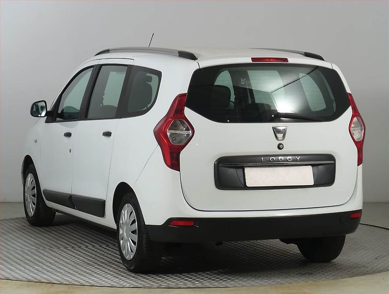 Dacia Lodgy (2022) Comfort 1.5 Blue dCi, ČR,1.maj - fotka 4 z 18