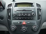 Kia Ceed (2007) 1.4 CVVT, ČR - náhled 13