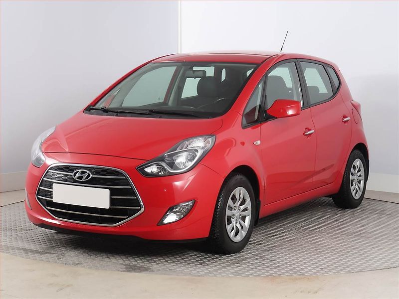 Hyundai ix20 (2019) 1.6 CVVT, Serv.kniha - fotka 2 z 15