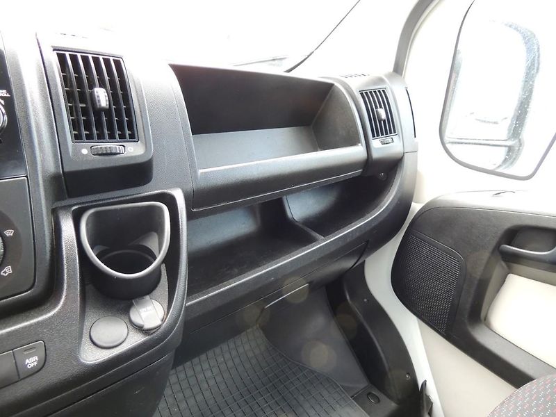 Peugeot Boxer (2018) 2.0HDi,96kw,sklápěč+hydr.ruka - fotka 56 z 73