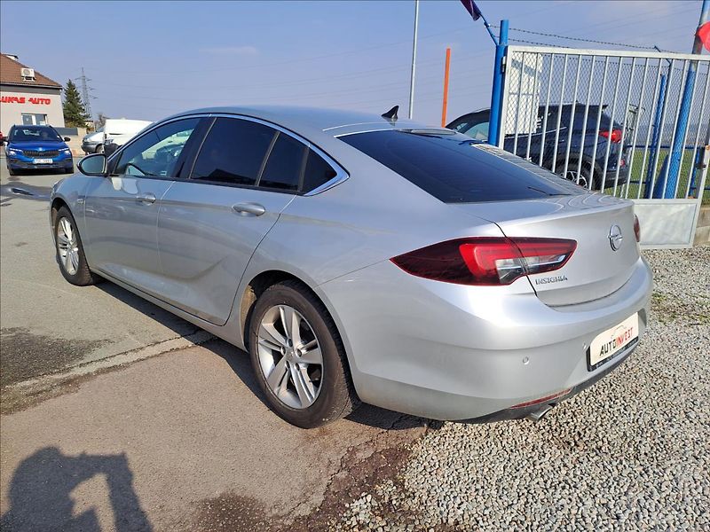 Opel Insignia 2,0 CDTi 1.MAJITEL,KOUPENO CZ - fotka 5 z 24