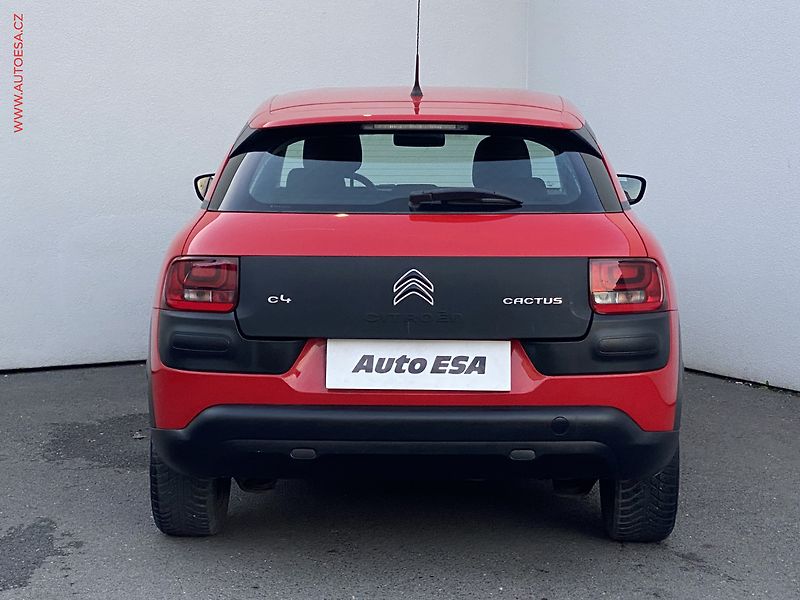 Citroën C4 Cactus (2017) 1.2 PT, Feel - fotka 5 z 14