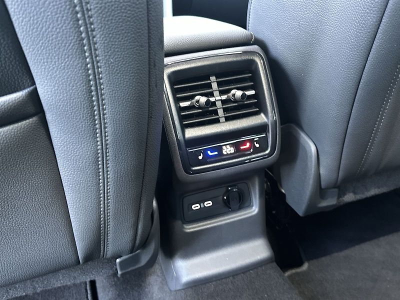 Škoda Kodiaq (2025) 2.0 TDI 4x4 DSG Exclusive Sele - fotka 29 z 41