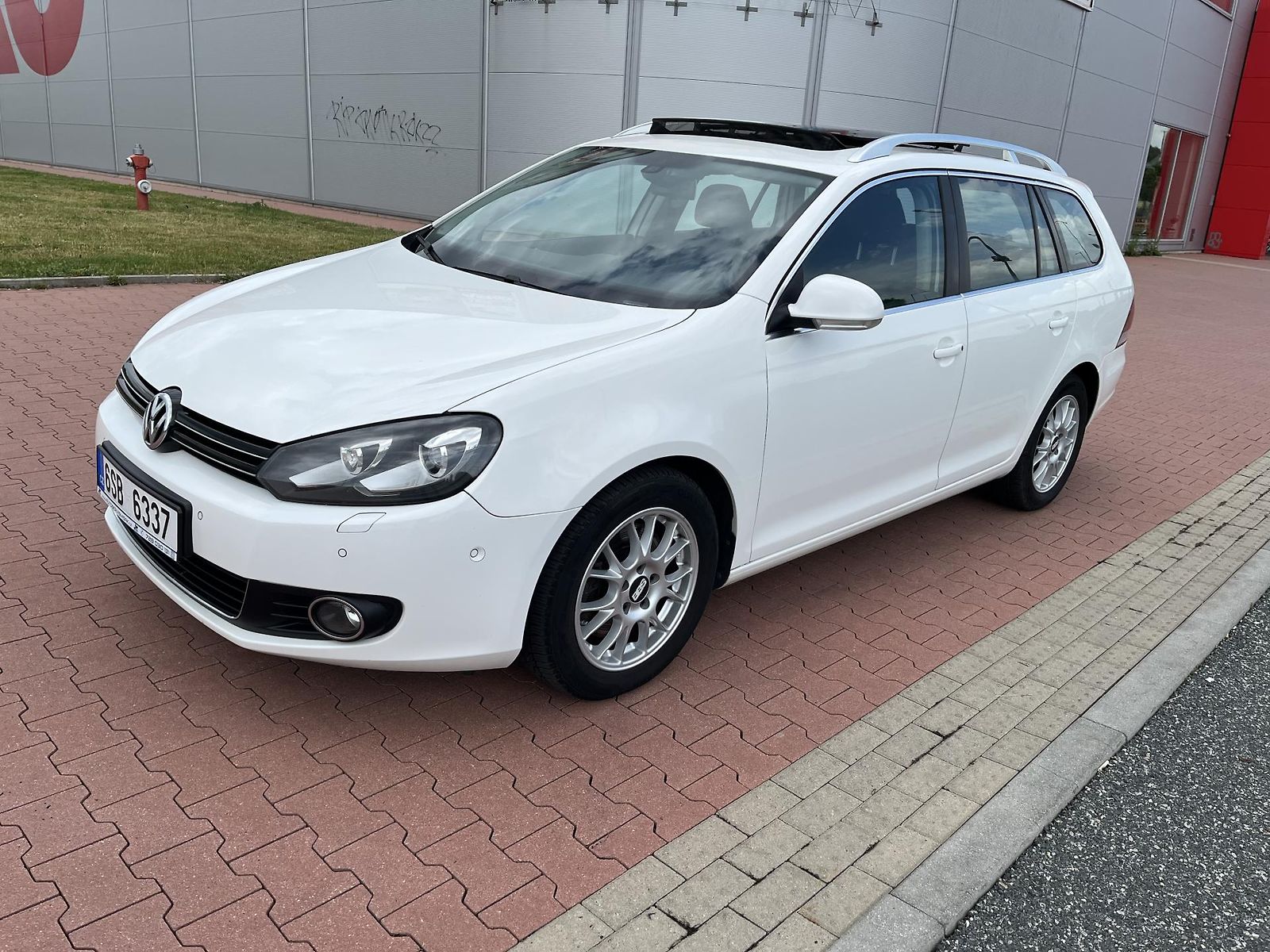 Volkswagen Golf 2.0 TDi DSG Highline