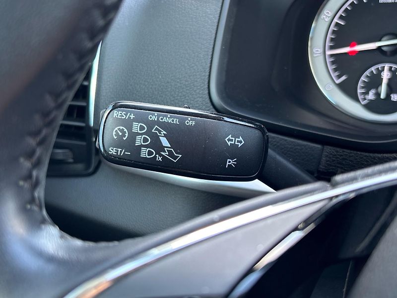 Škoda Karoq Ambition - fotka 23 z 25