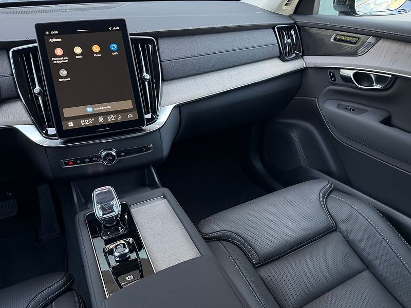 Volvo XC90 (2026) PLUS B5, ventilace, kamera 360 - fotka 23 z 23