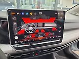 Volkswagen Golf (2025) 1.5 TSI People - náhled 32