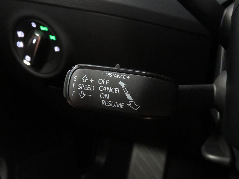 Škoda Superb - fotka 18 z 26