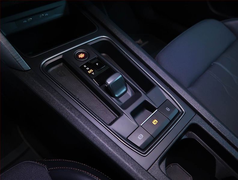 Cupra Formentor (2022) Business 1.5 TSI - fotka 13 z 17