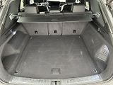 Volkswagen Touareg 3.0 TSI 4x4 R-Line - náhled 27