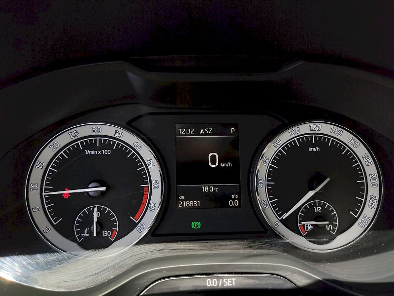 Škoda Kodiaq (2019) Style 2,0 Tdi 110 Kw 4x4 DSG - fotka 7 z 37