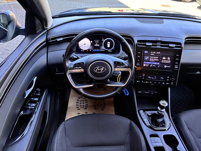 Hyundai Tucson 1.6T-GDi 110kW SMART TAŽNÉ     - fotka 15 z 31