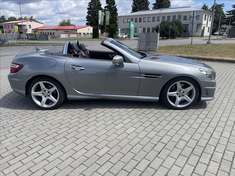 Mercedes-Benz SLK 3,5 225kw AMG Odpočet DPH - fotka 26 z 31