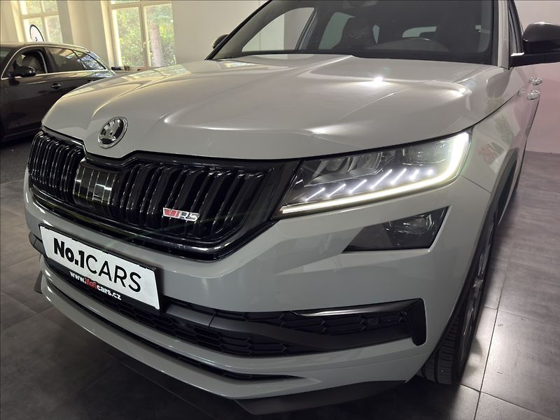 Škoda Kodiaq 2,0   TDI RS 176KW 4X4 WEBASTO - fotka 39 z 41