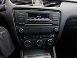Škoda Octavia (2014) 1.6 TDI, 4X4, Tempomat - náhled 10