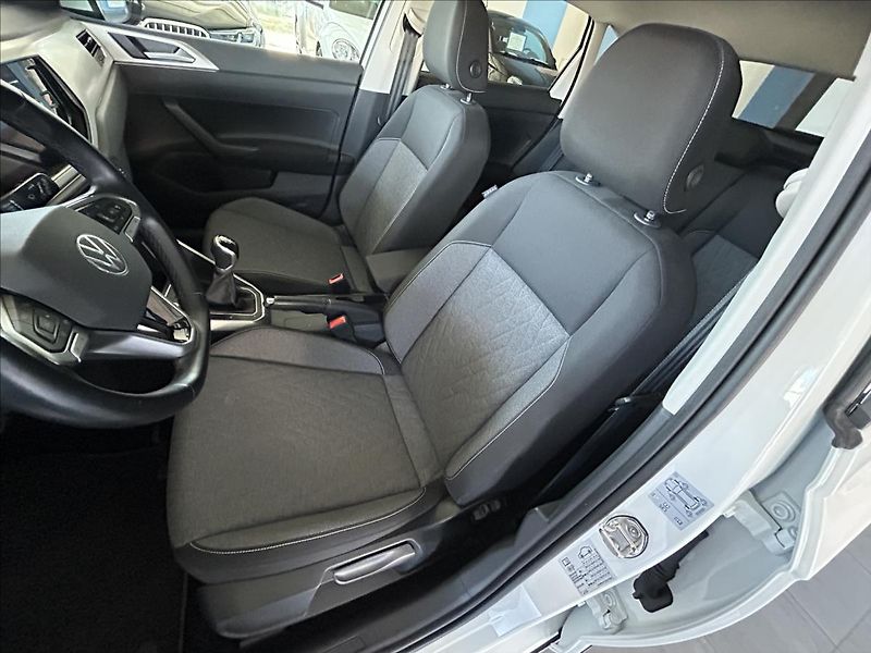 Volkswagen Taigo 1,0   TSI,MOVE,1.MAJ,SERVISKA - fotka 23 z 28