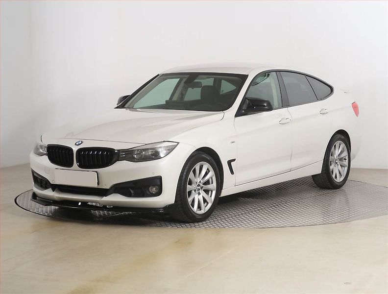 BMW Řada 3 (2014) 320d xDrive GT, 4X4, Automat - fotka 2 z 22