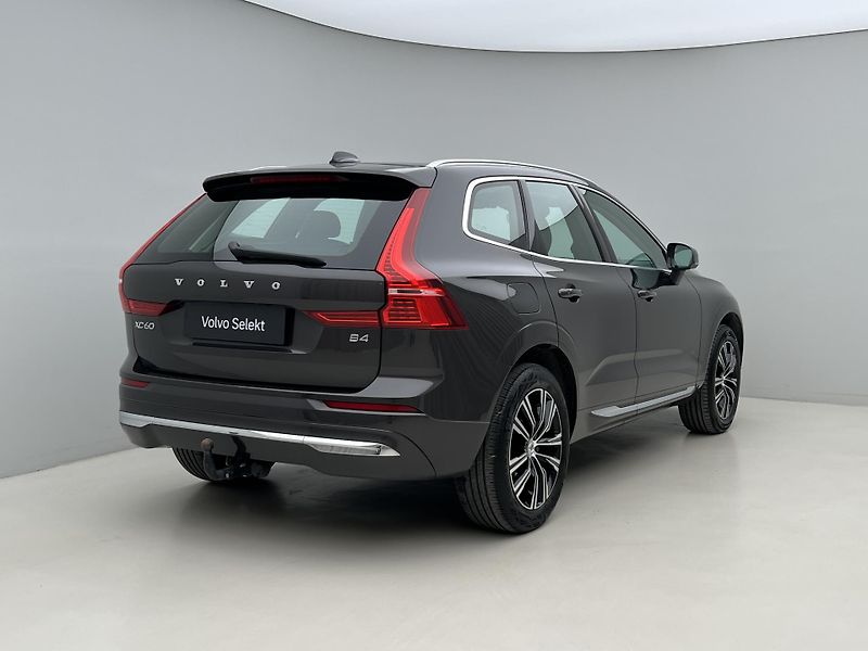 Volvo XC60 B4 INSCRIPTION AUT  - fotka 13 z 40