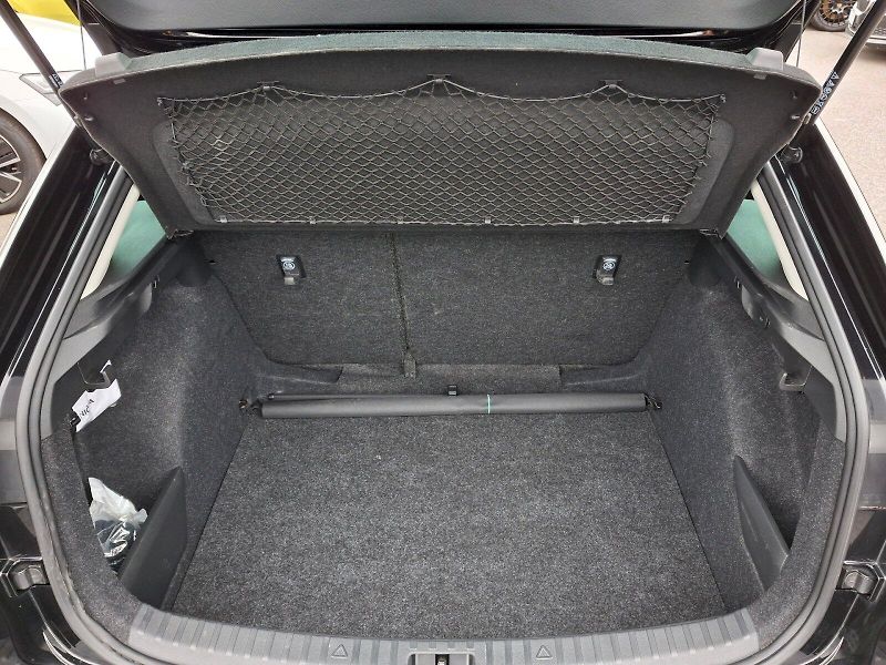 Škoda Scala (2023) Style DSG 1,5TSi 110kW - fotka 8 z 33