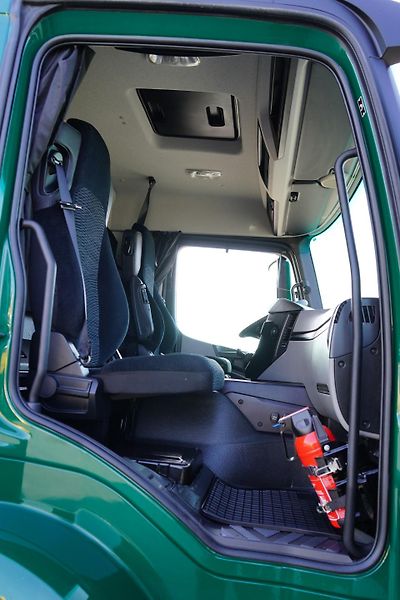 Mercedes-Benz (2018) ANTOS / 1833 / ACC / E 6 / FIR - fotka 8 z 44