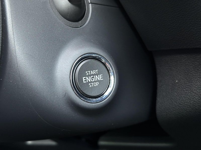 Škoda Karoq 2.0TDi 4x4 DSG 150PS TOP & Sel - fotka 20 z 49