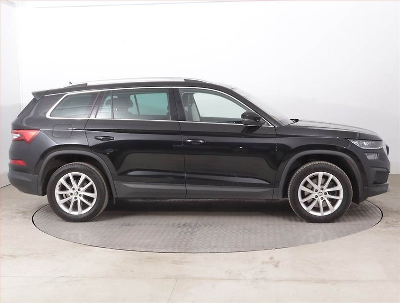 Škoda Kodiaq (2023) Style 2.0 TDI - fotka 6 z 18