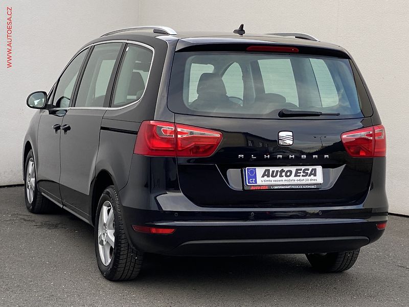 Seat Alhambra (2012) 2.0TDi, AC, výhřev sed. - fotka 6 z 16