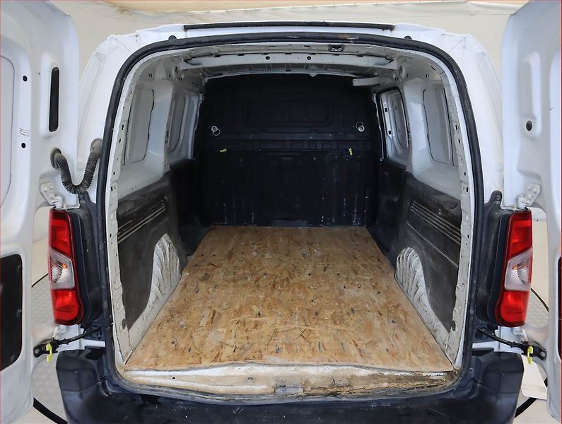 Citroën Berlingo (2020) Maxi 1.5 BlueHDi, 3Místa, SR - fotka 11 z 15