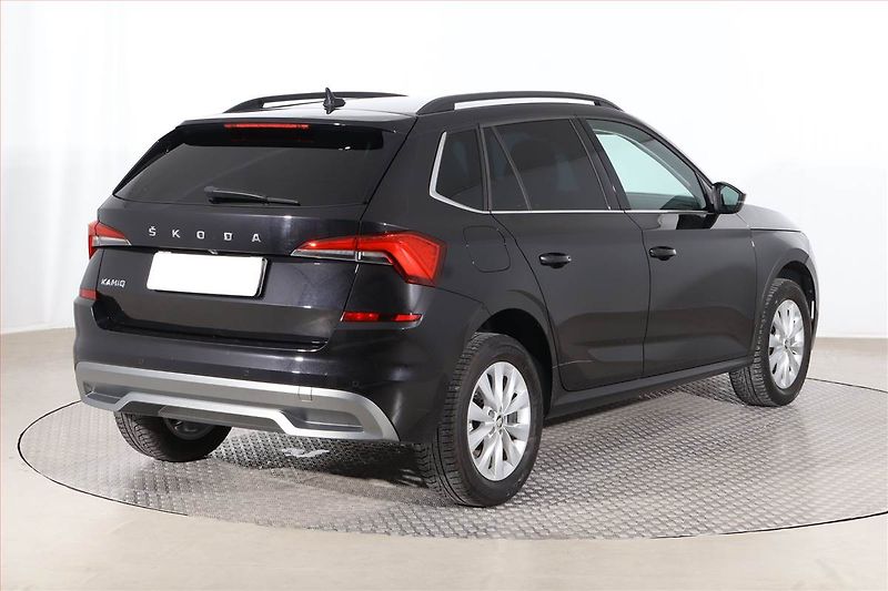 Škoda Kamiq (2021) 1.5 TSI - fotka 5 z 26