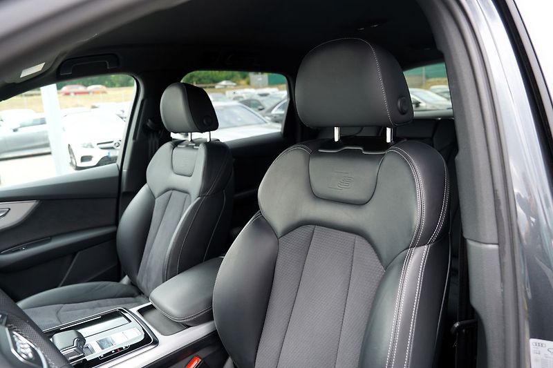 Audi Q7 50 TDI/Q/360/20/Sline/DPH - fotka 25 z 50