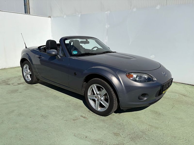 Mazda MX-5 1.8, 93kW, Klima - fotka 1 z 14