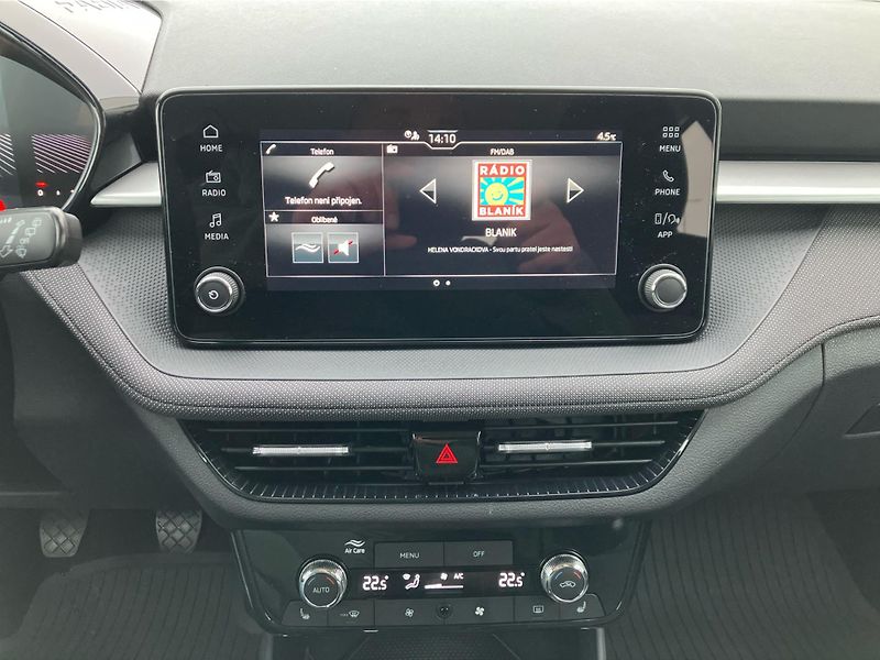 Škoda Fabia 1,0 MPI 59 kW Selection - fotka 15 z 29