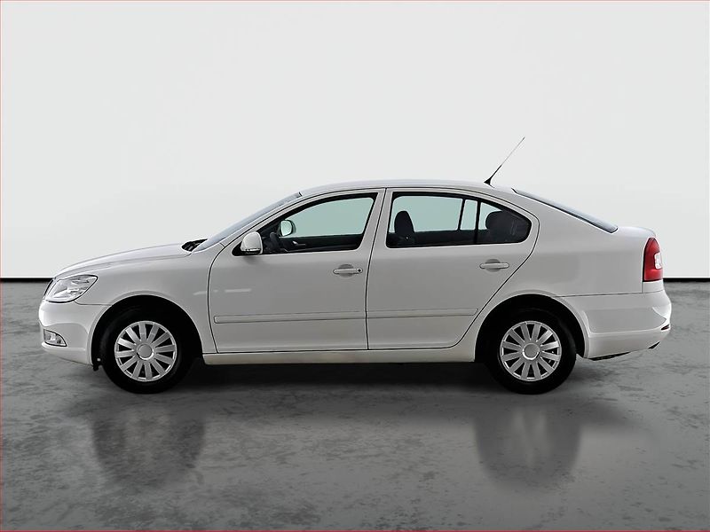 Škoda Octavia (2010) 1.4 TSI, Automat, Serv.kniha - fotka 3 z 15