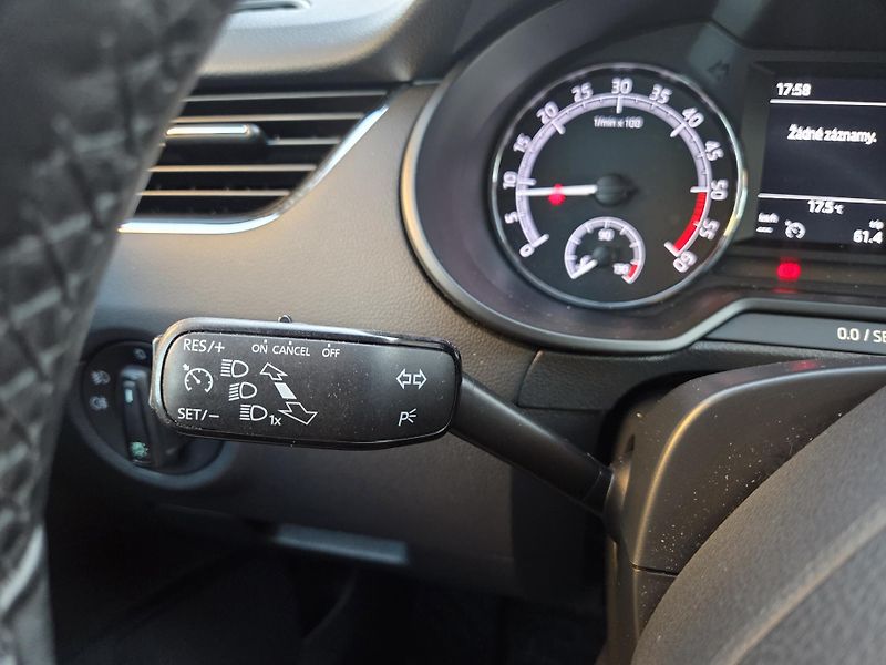 Škoda Octavia (2018) III 1.6TDI 2.Maj. nové v ČR - fotka 42 z 50
