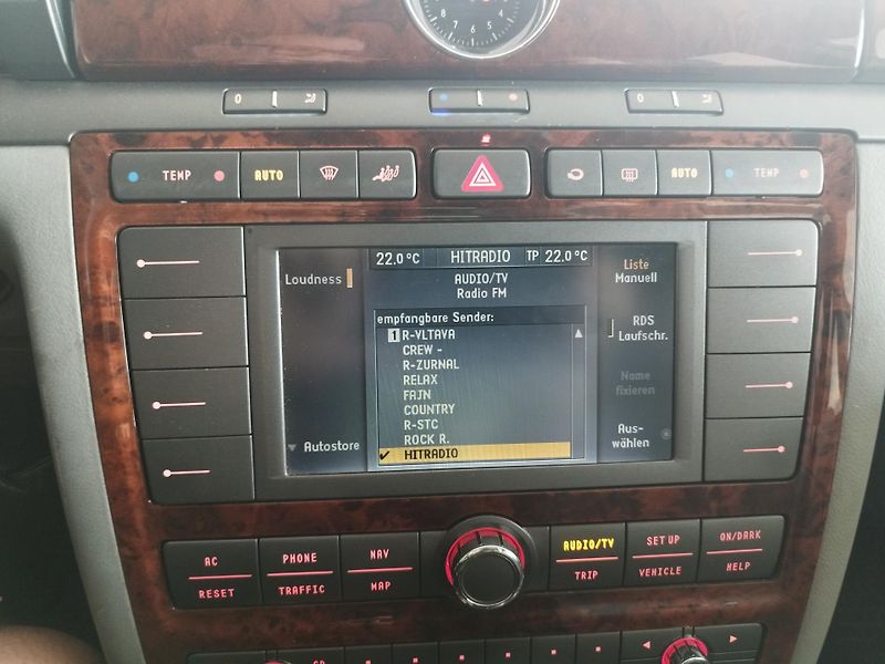 Volkswagen Phaeton (2008) 3,0TDI,171KW,4X4,LED,ALU,KŮŽE - fotka 26 z 39